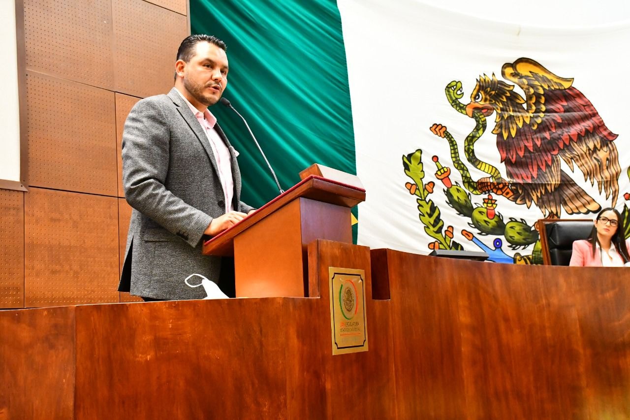 PRESENTA ARMANDO DELGADILLO INICIATIVA PARA CULTURA DE PAZ EN ZACATECAS