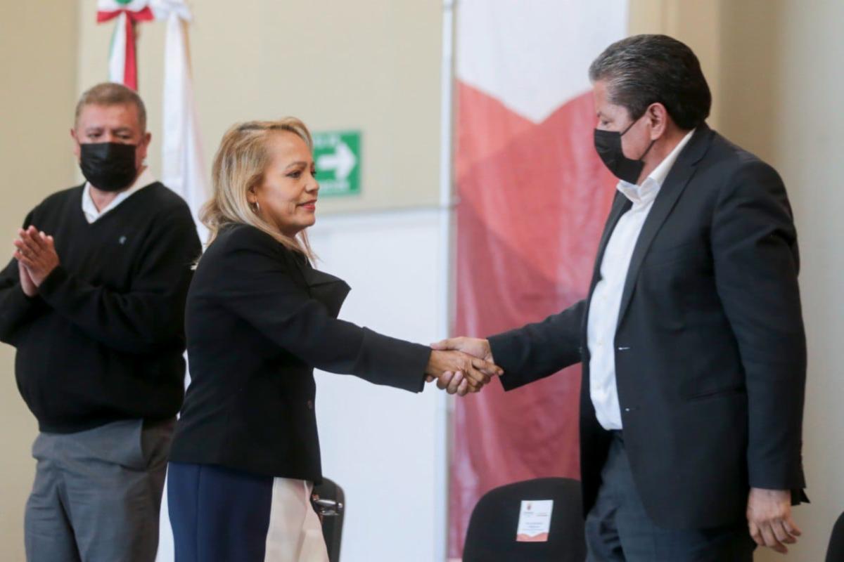 GARANTIZAN GOBERNADOR PAGO DE NÓMINA MAGISTERIAL PARA EL CIERRE DE 2021