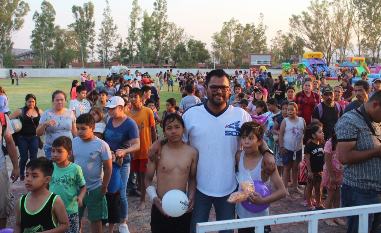 CELEBRAN LA NIÑEZ CON FESTIVAL ACUÁTICO EN TABASCO
